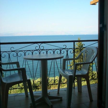 Corfu Bay Sea View Apartments 100M From The Beach เวนิทเซส ภายนอก รูปภาพ
