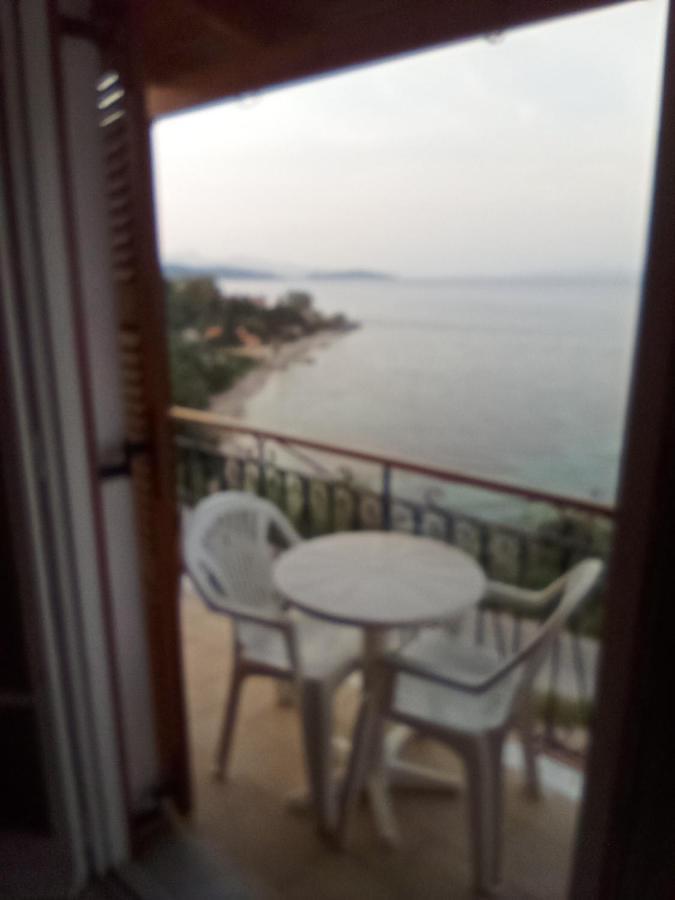 Corfu Bay Sea View Apartments 100M From The Beach เวนิทเซส ภายนอก รูปภาพ