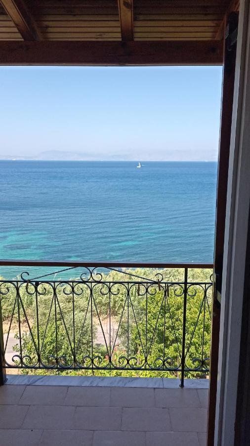 Corfu Bay Sea View Apartments 100M From The Beach เวนิทเซส ภายนอก รูปภาพ